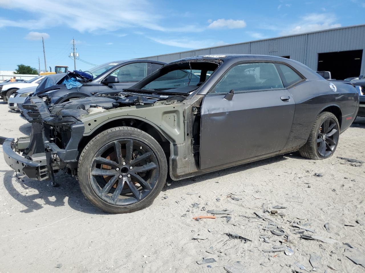 DODGE CHALLENGER 2015