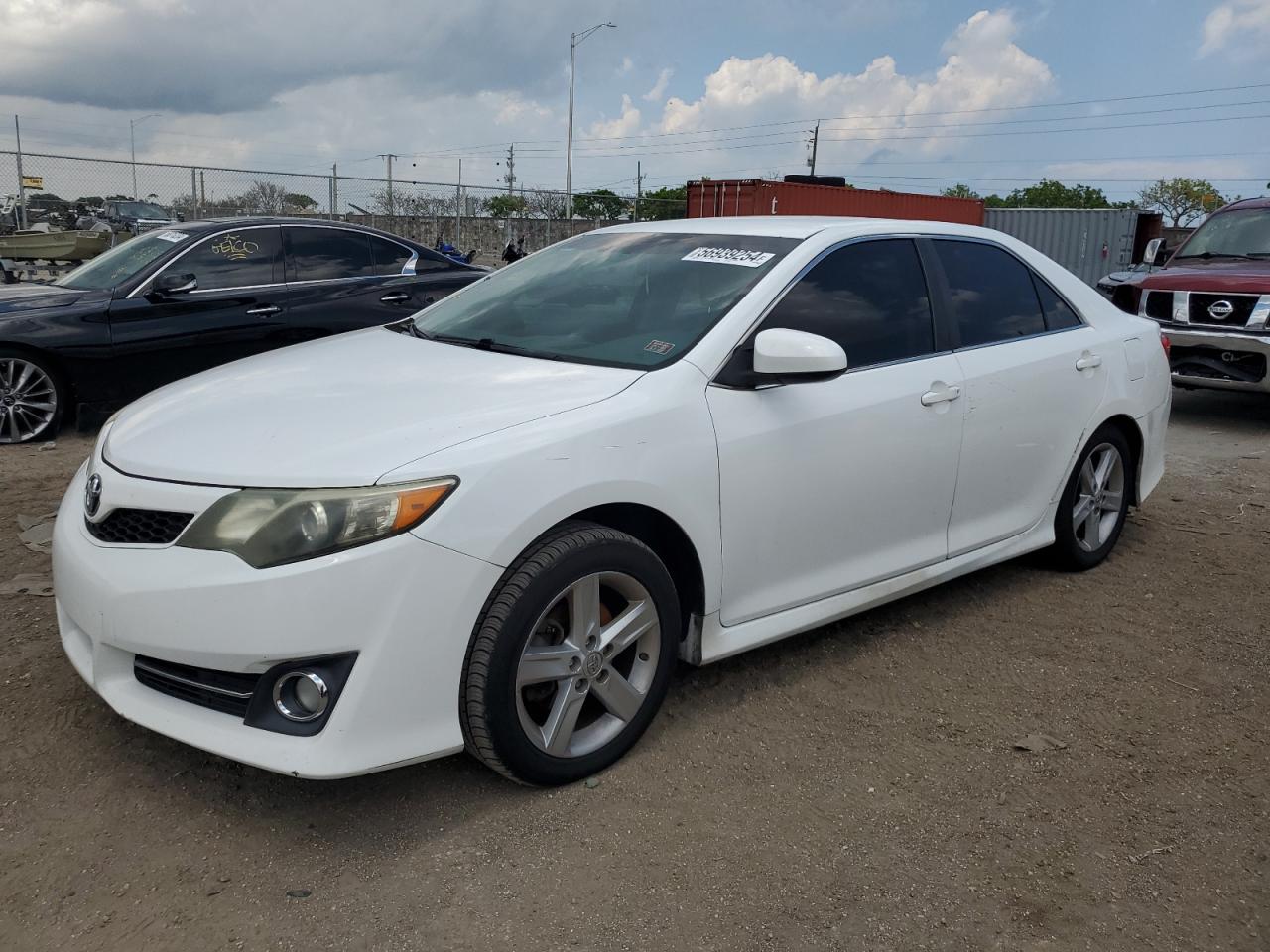 Toyota Camry 2014