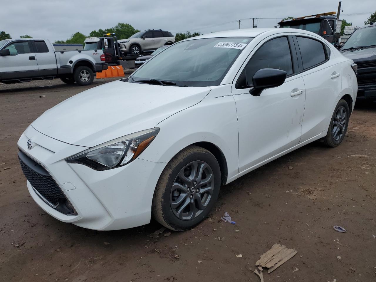 TOYOTA YARIS L 2019