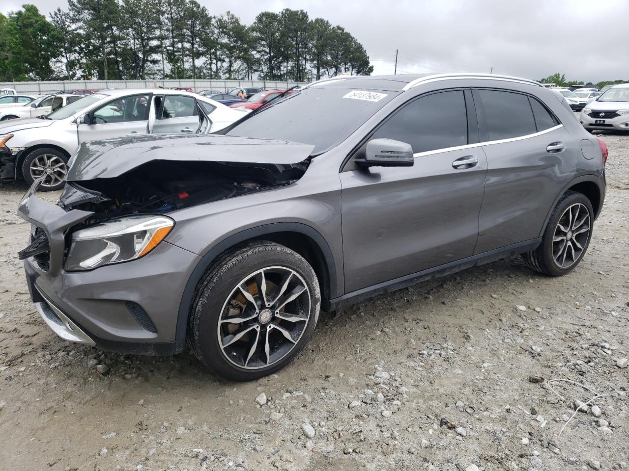 MERCEDES-BENZ GLA-CLASS 2016