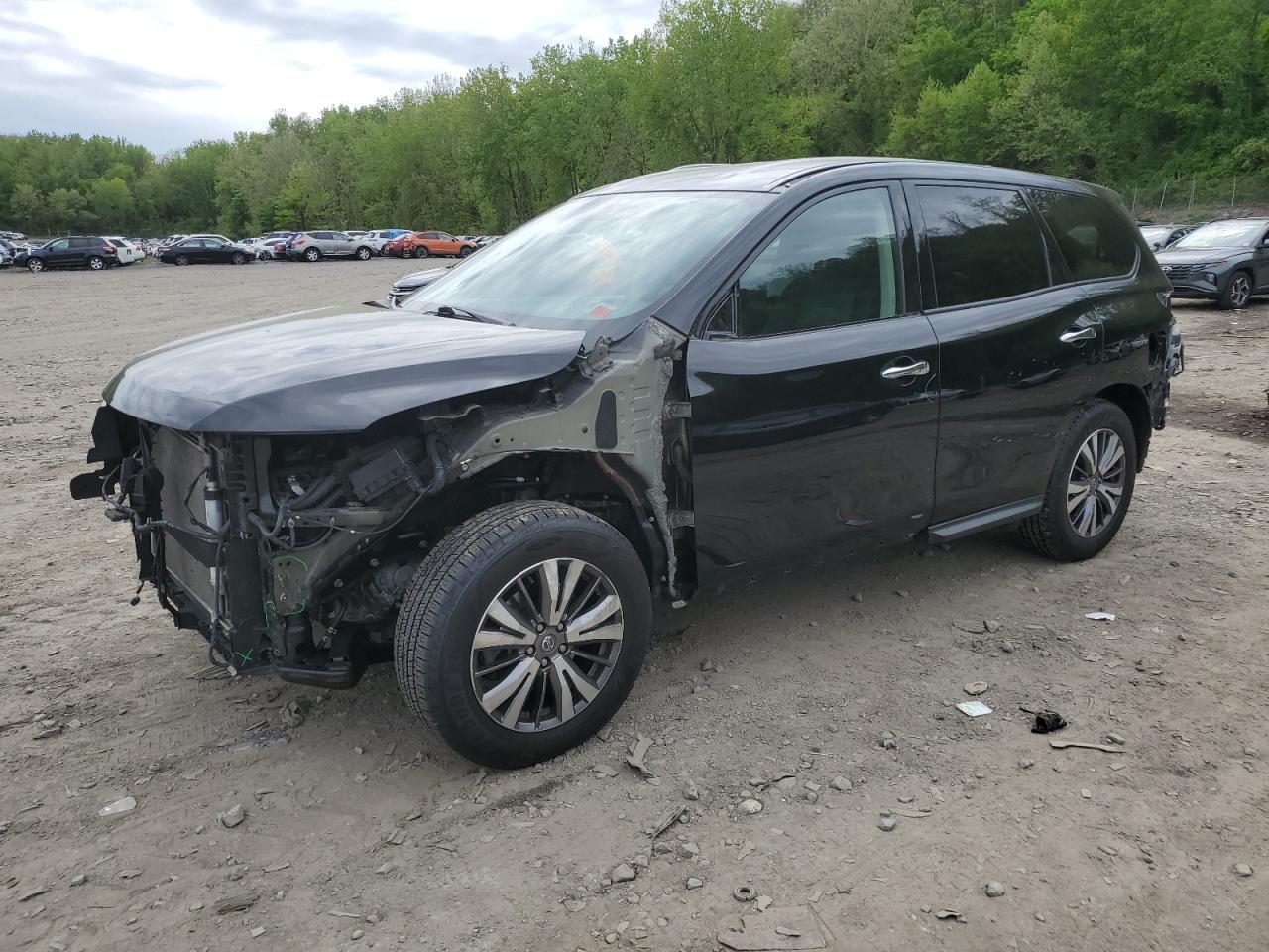 NISSAN PATHFINDER 2020
