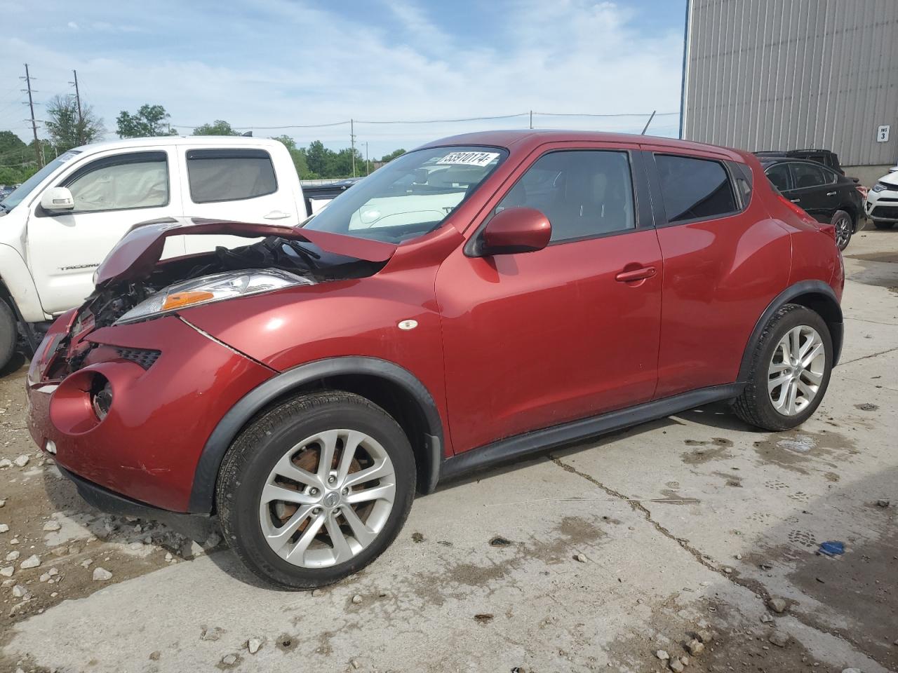 NISSAN JUKE 2012