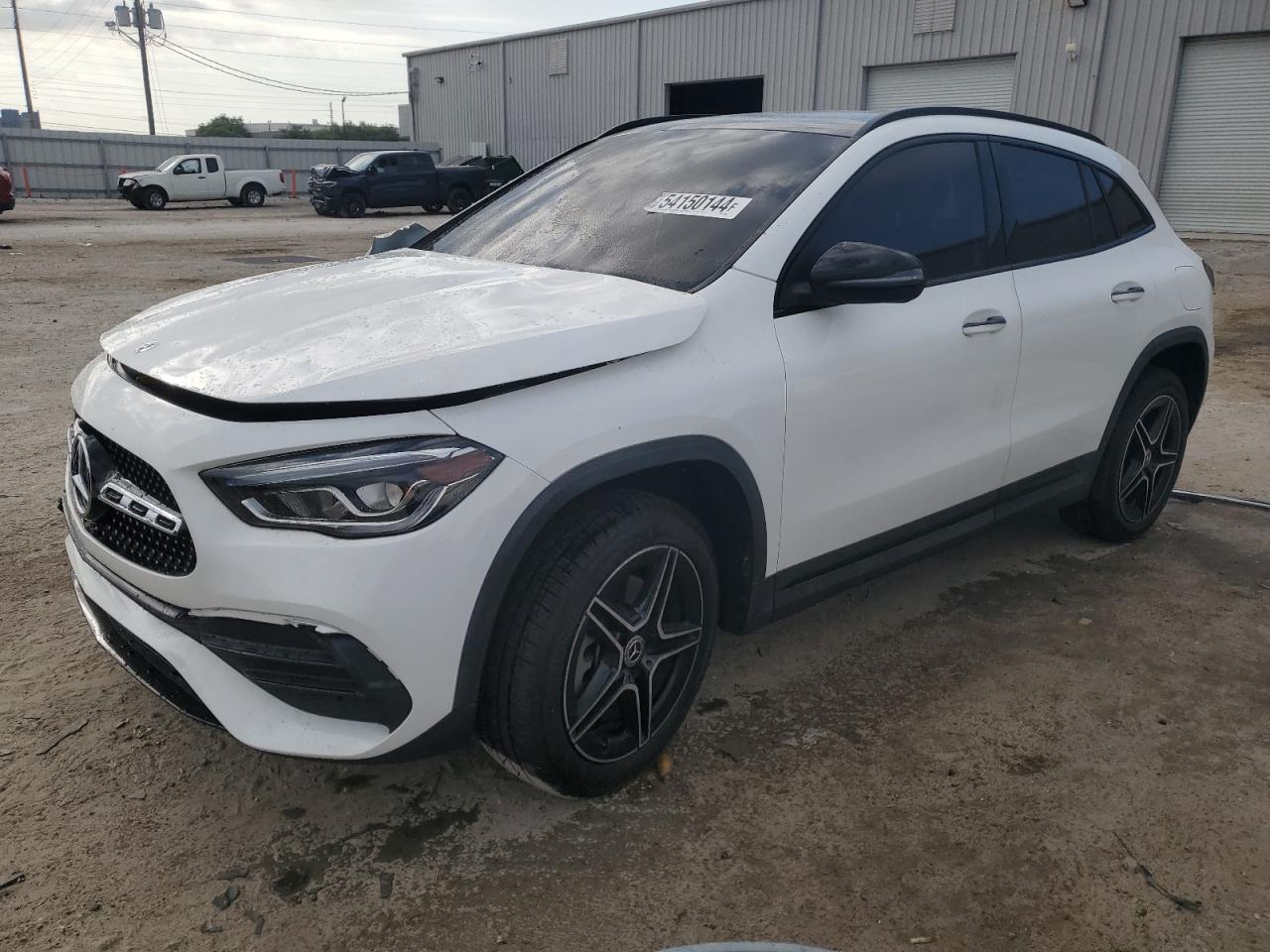 MERCEDES-BENZ GLA-CLASS 2021