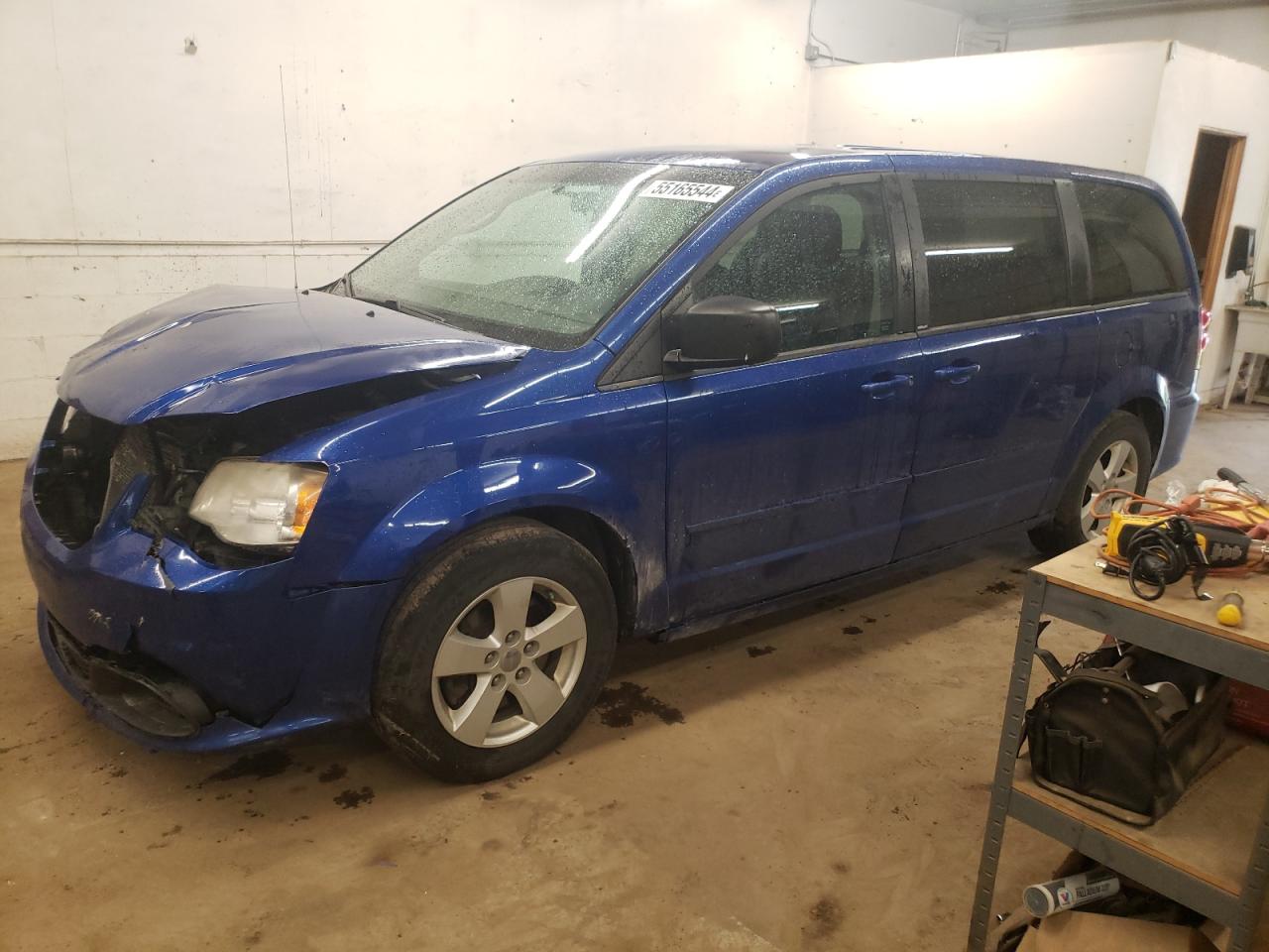 DODGE CARAVAN 2013