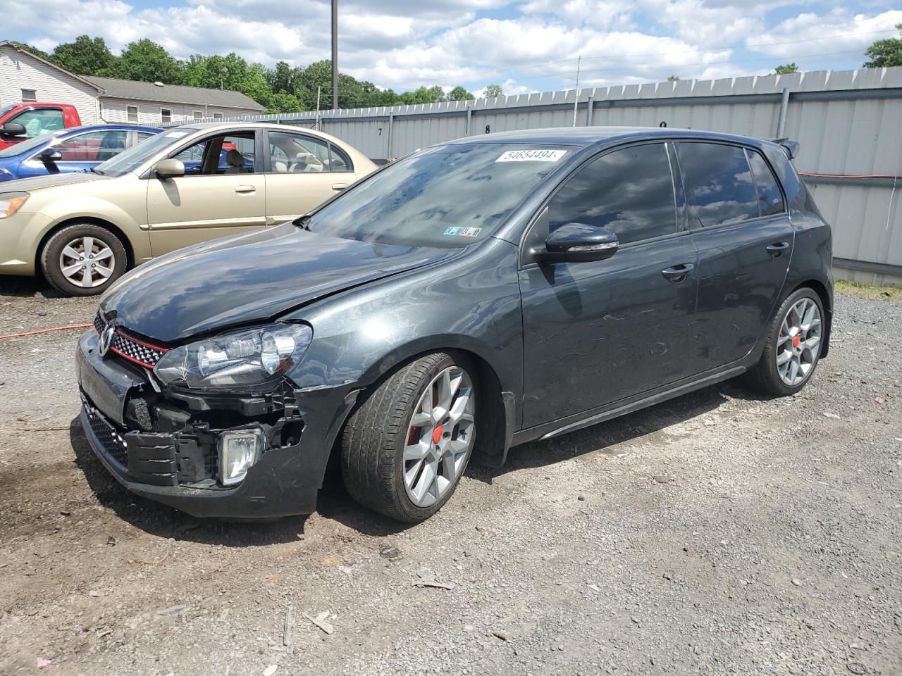 VOLKSWAGEN GTI 2013