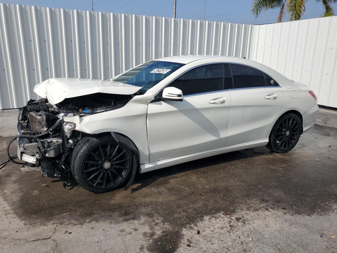 MERCEDES-BENZ CLA-CLASS 2014