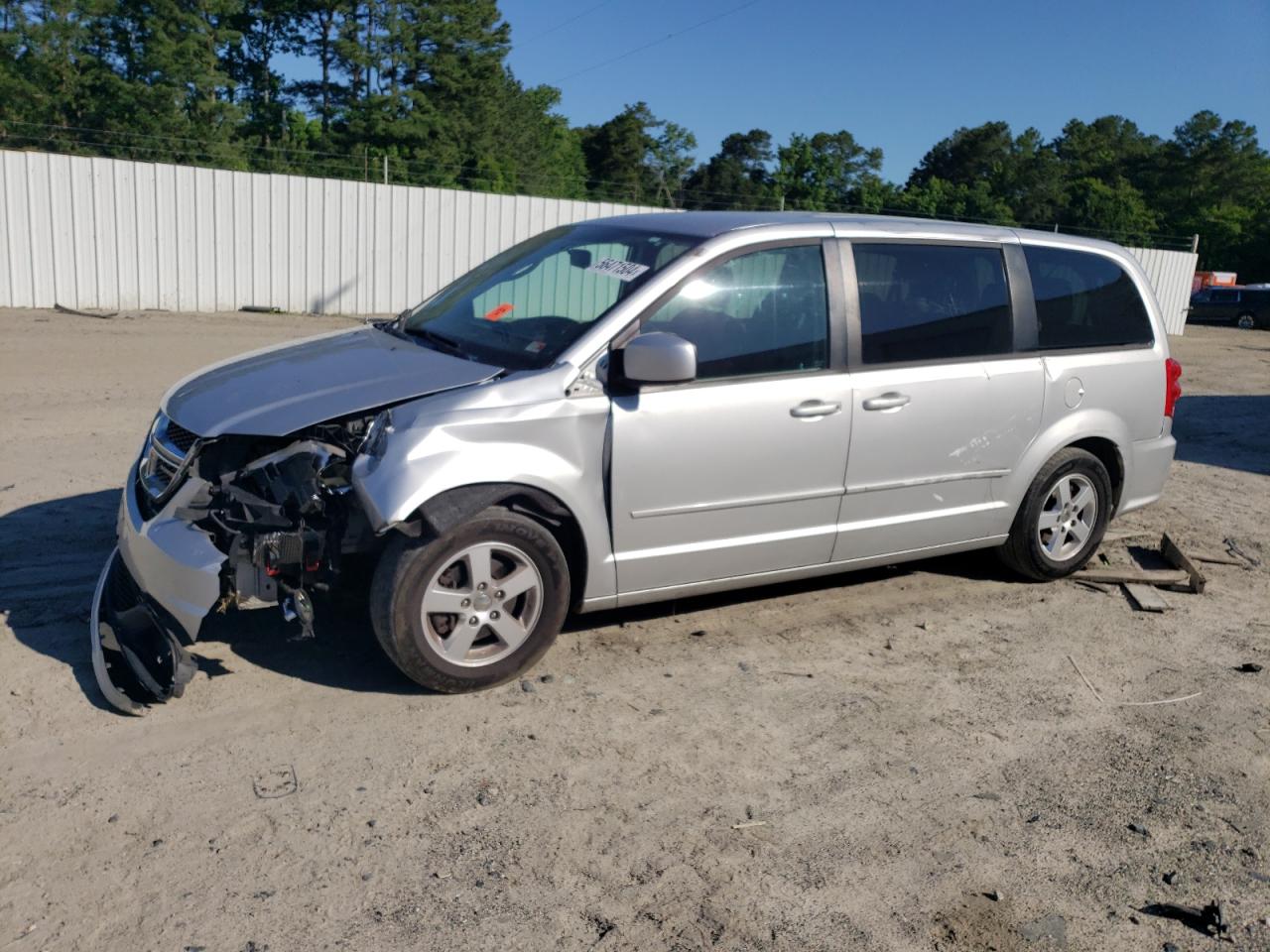 DODGE CARAVAN 2012