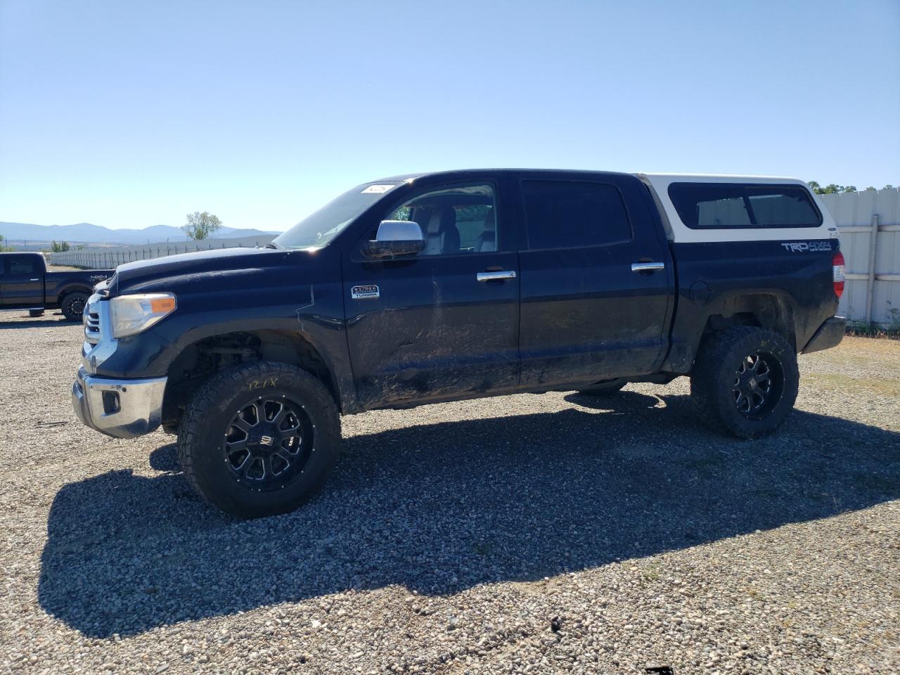 TOYOTA TUNDRA 2016