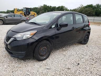 Nissan Versa 2018