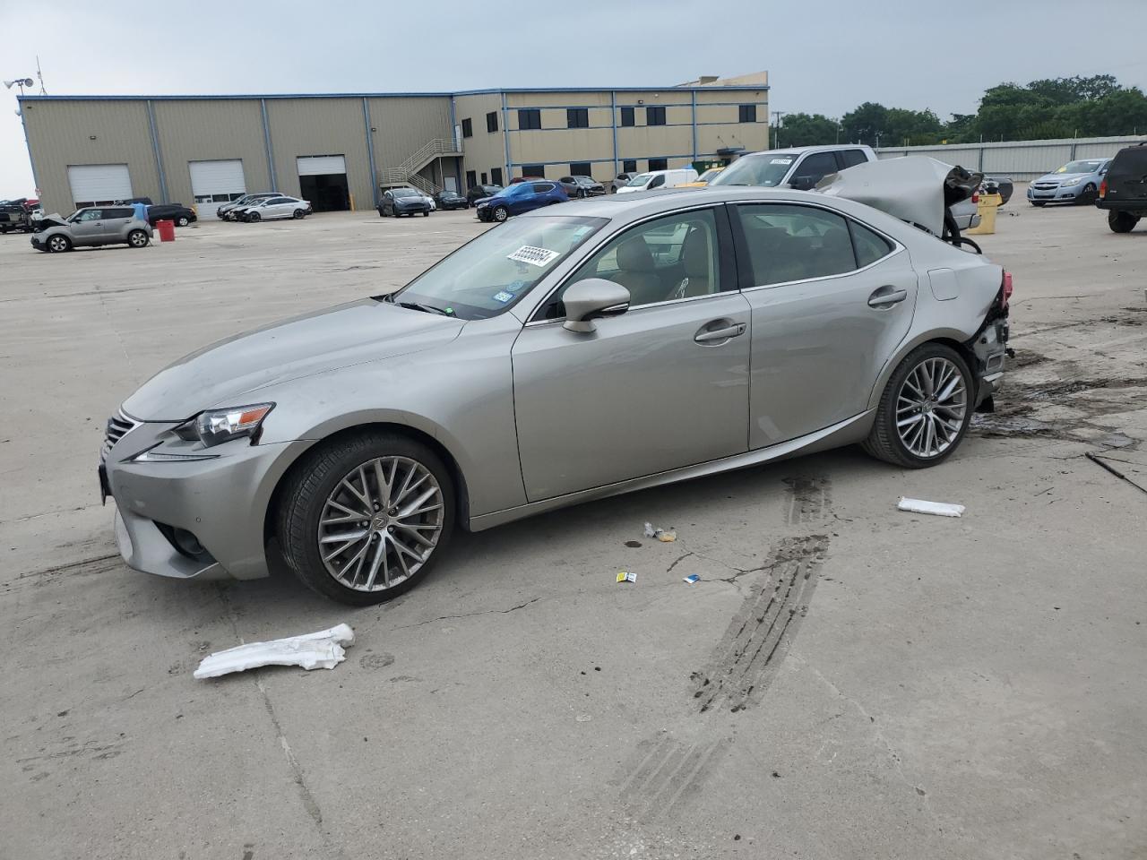 LEXUS IS 2016