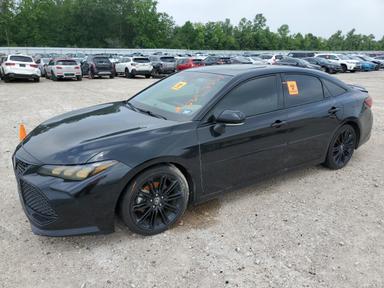 Toyota Avalon 2022