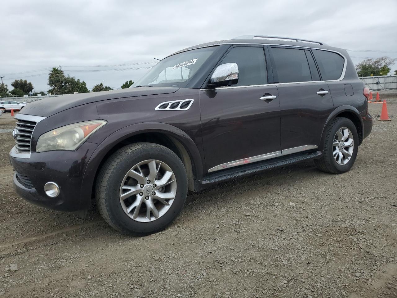 INFINITI QX56 2011