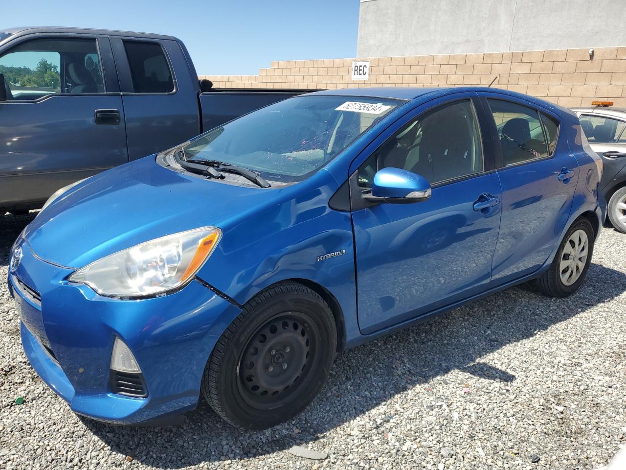 Toyota Prius c 2013