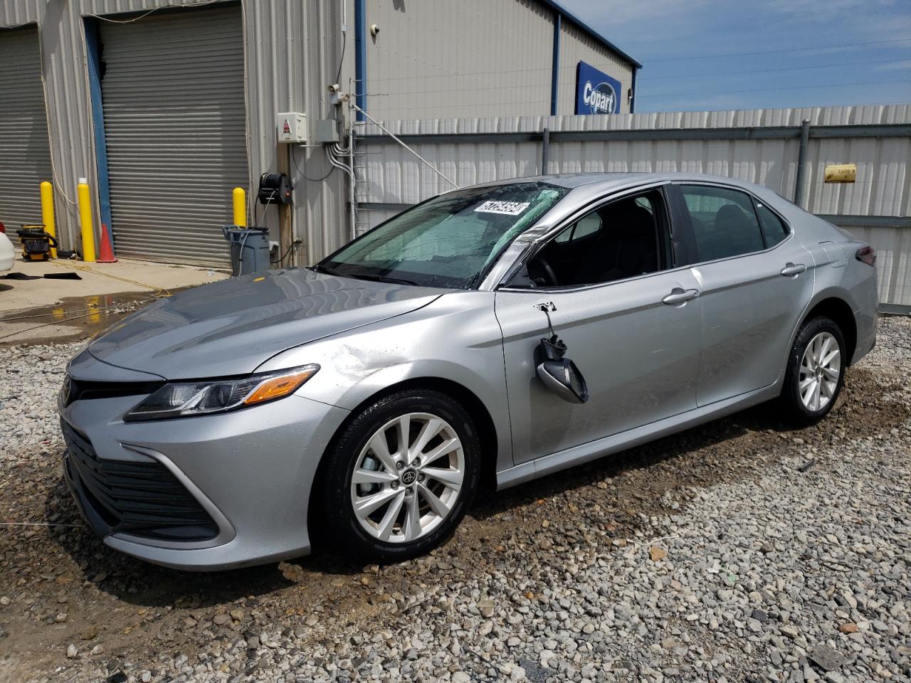 TOYOTA CAMRY 2024