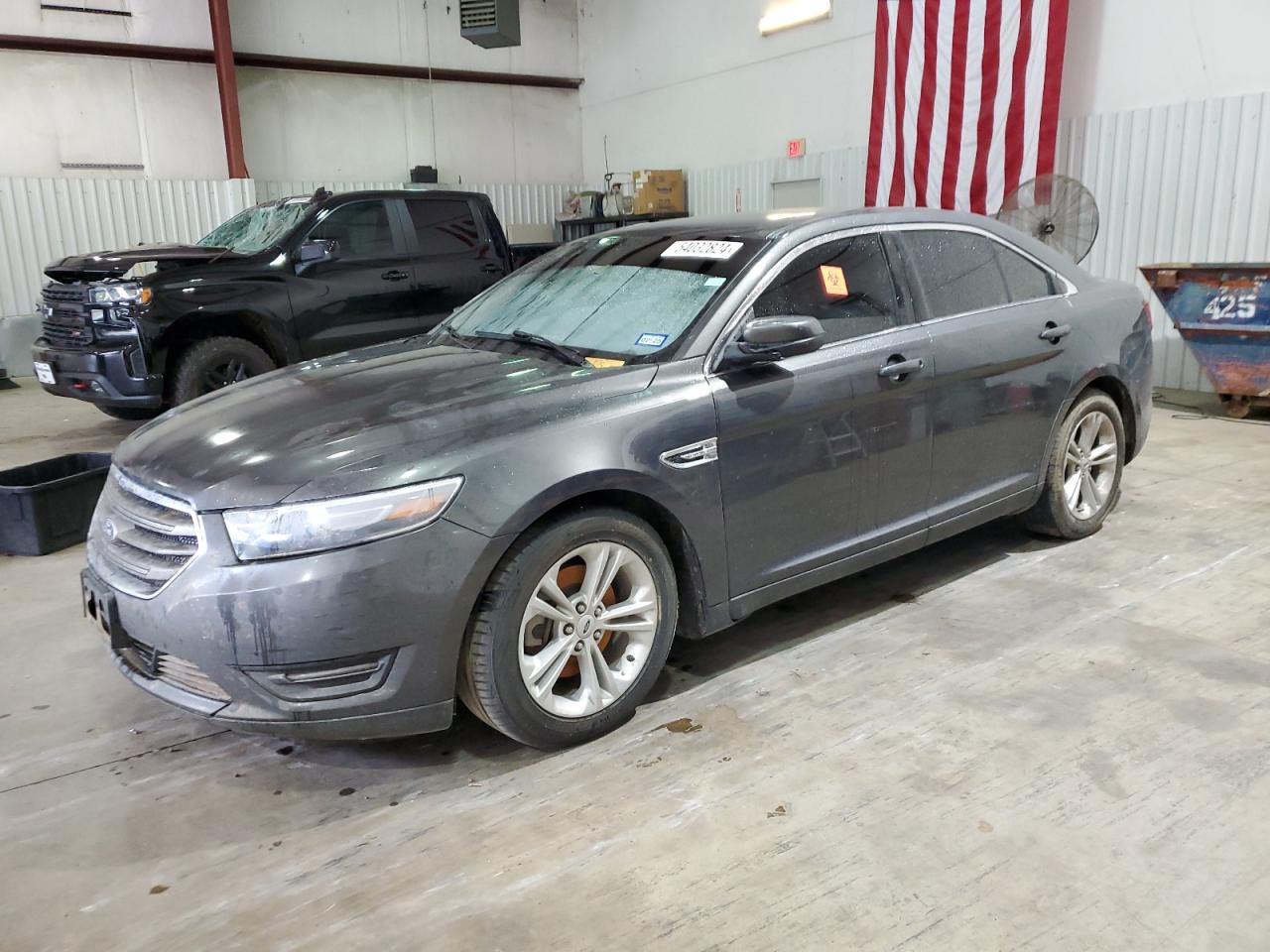 Ford Taurus 2019