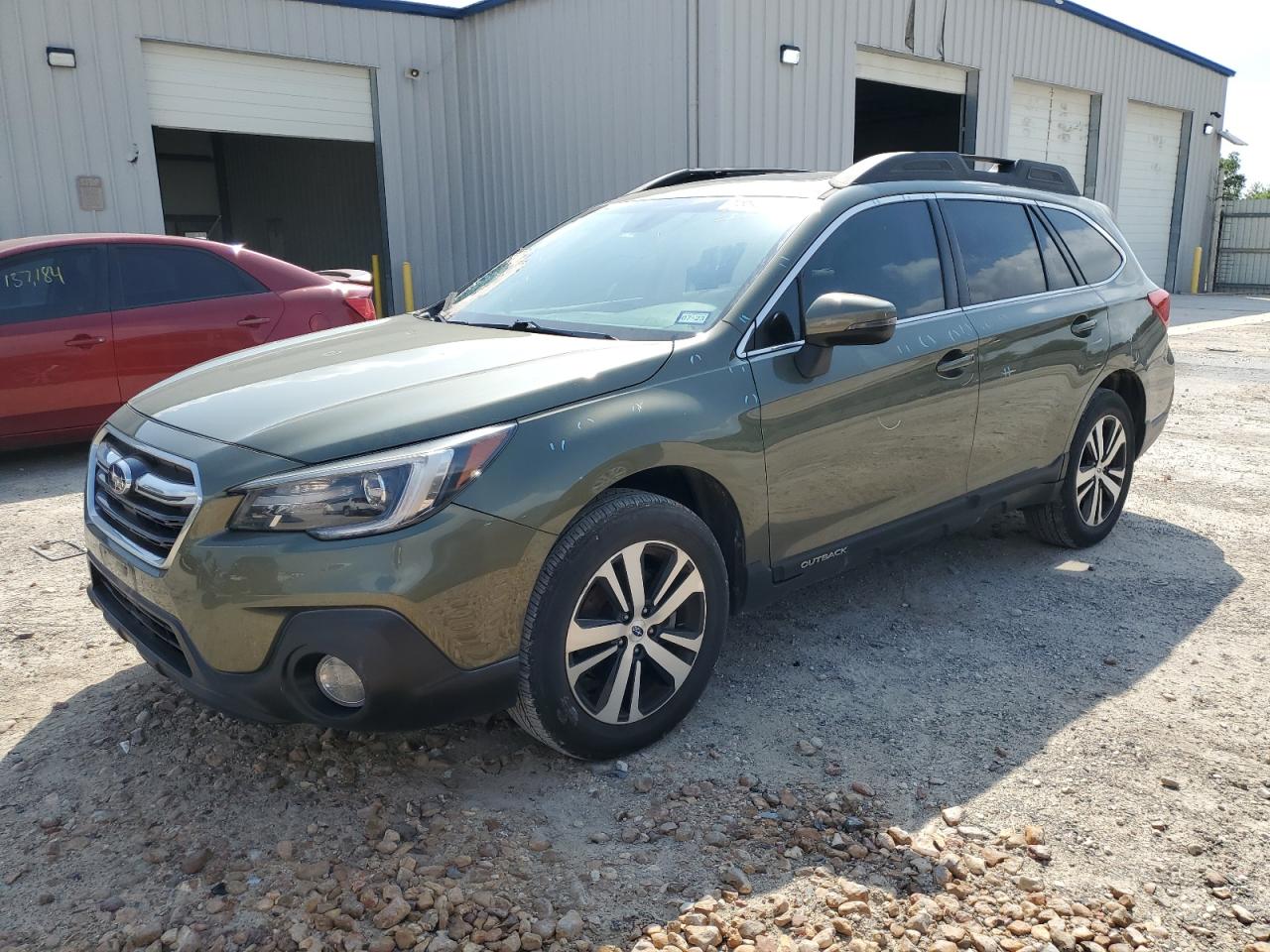 SUBARU OUTBACK 2. 2019