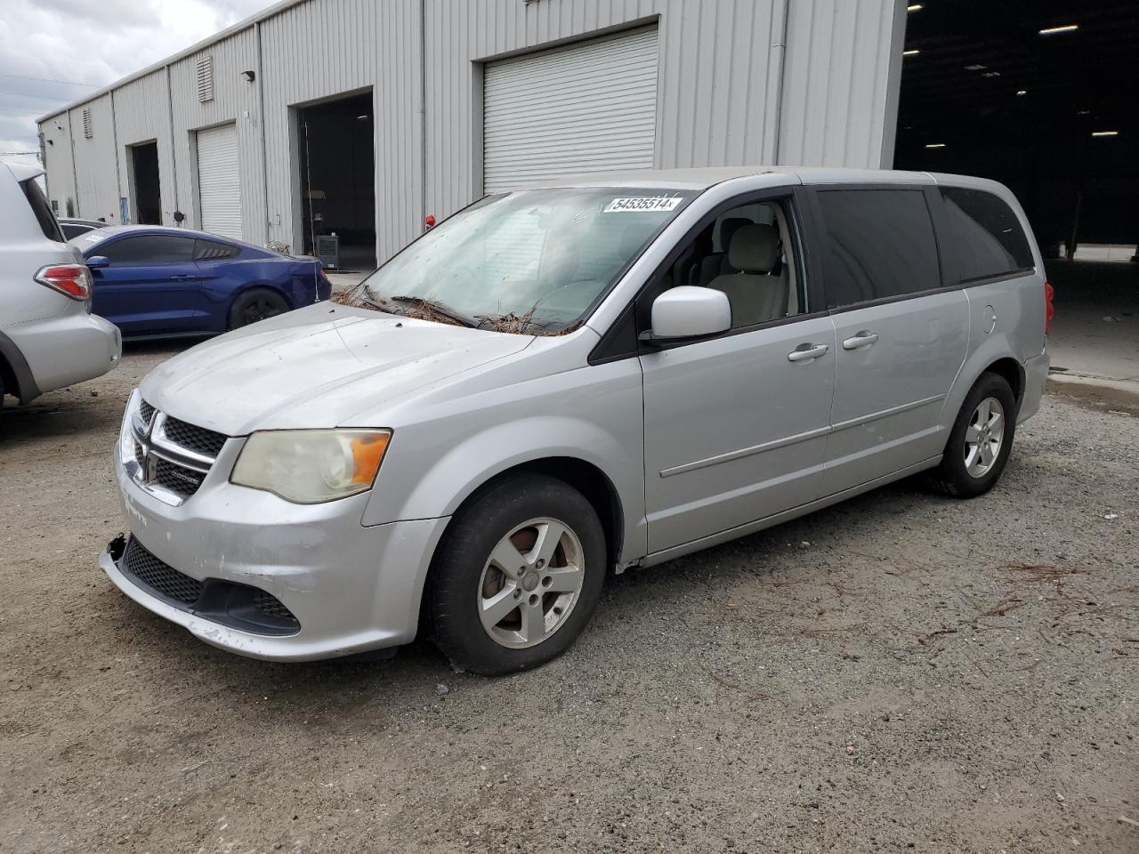 DODGE CARAVAN 2012