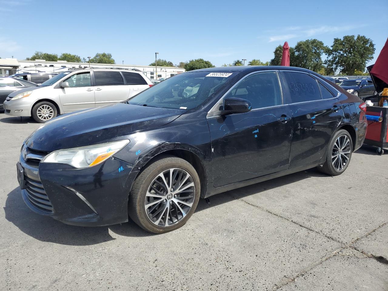 TOYOTA CAMRY LE 2017