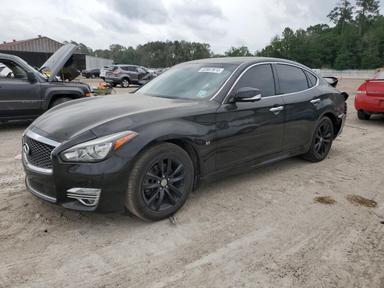 Infiniti Q70 2018