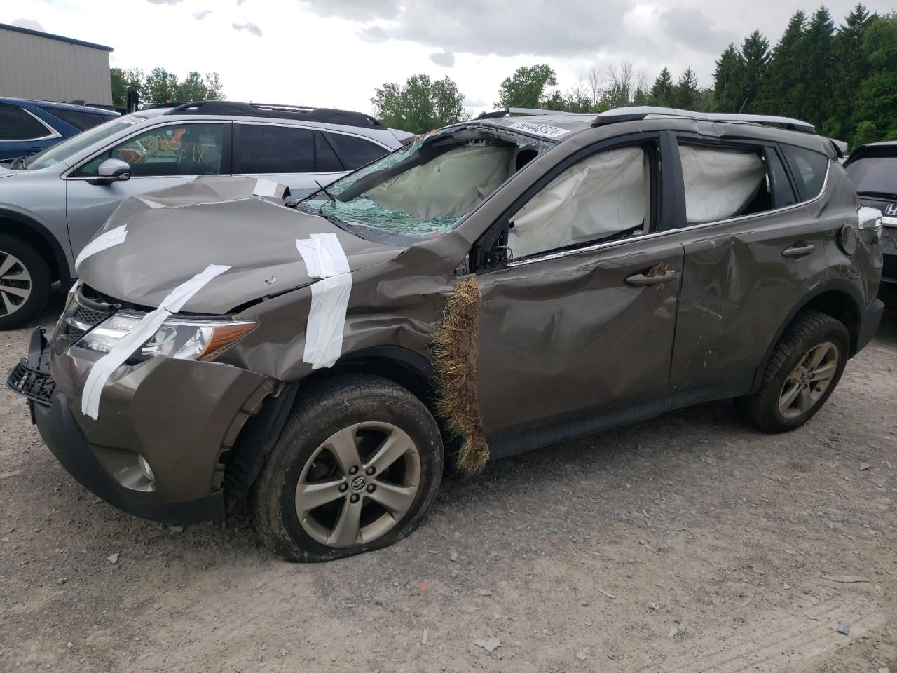 TOYOTA RAV4 2015