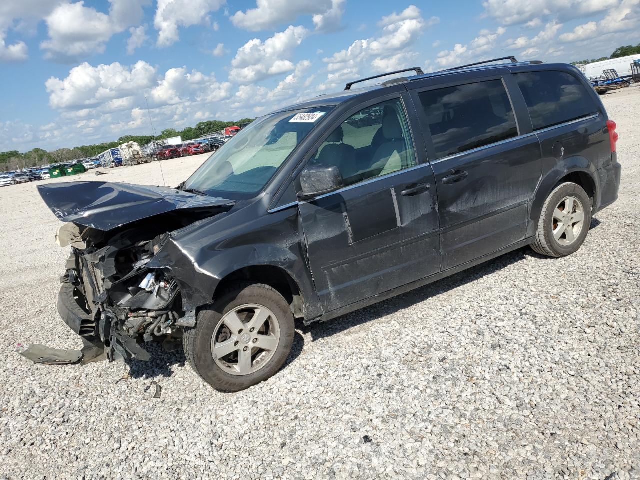 DODGE CARAVAN 2011