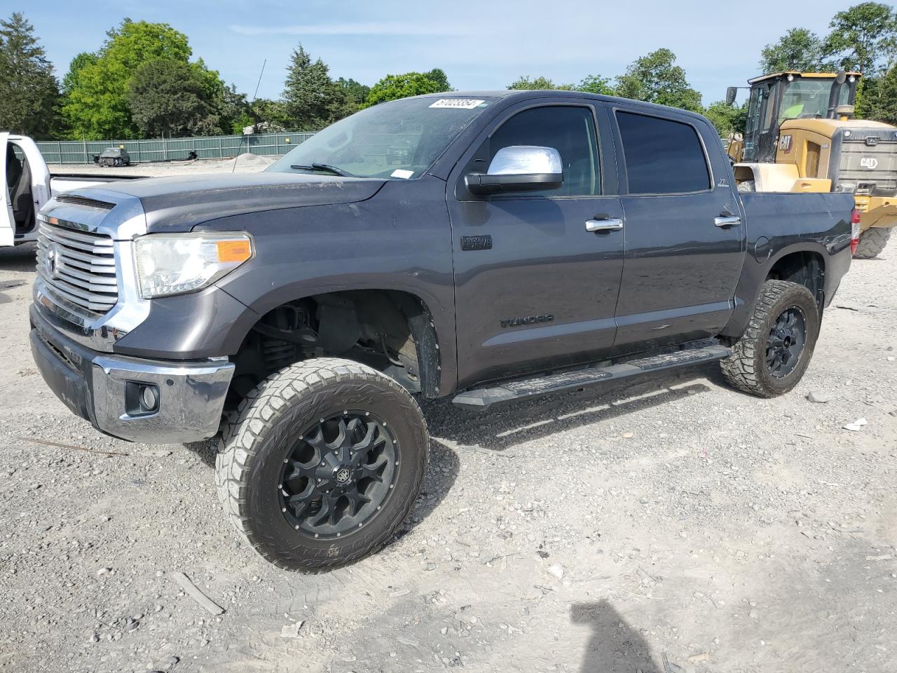 TOYOTA TUNDRA 2017