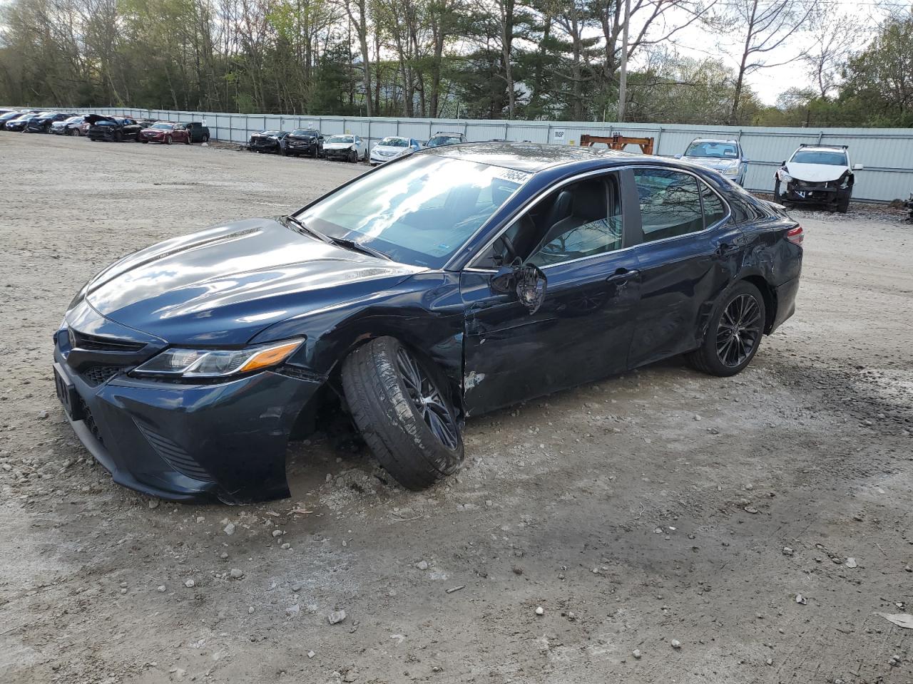 TOYOTA CAMRY 2018