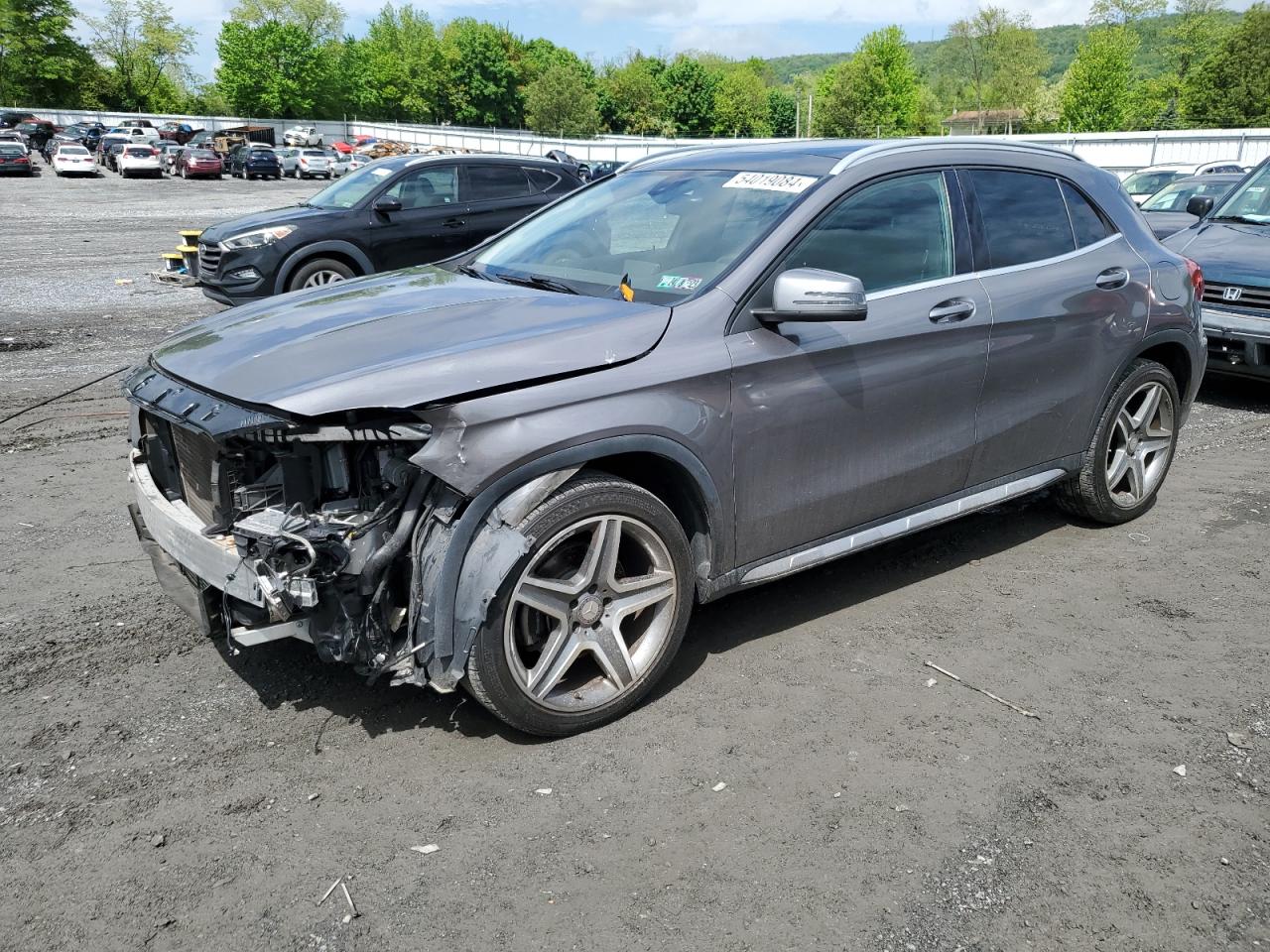 MERCEDES-BENZ GLA-CLASS 2015