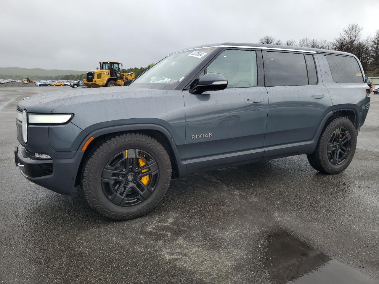 RIVIAN R1S ADVENT 2023