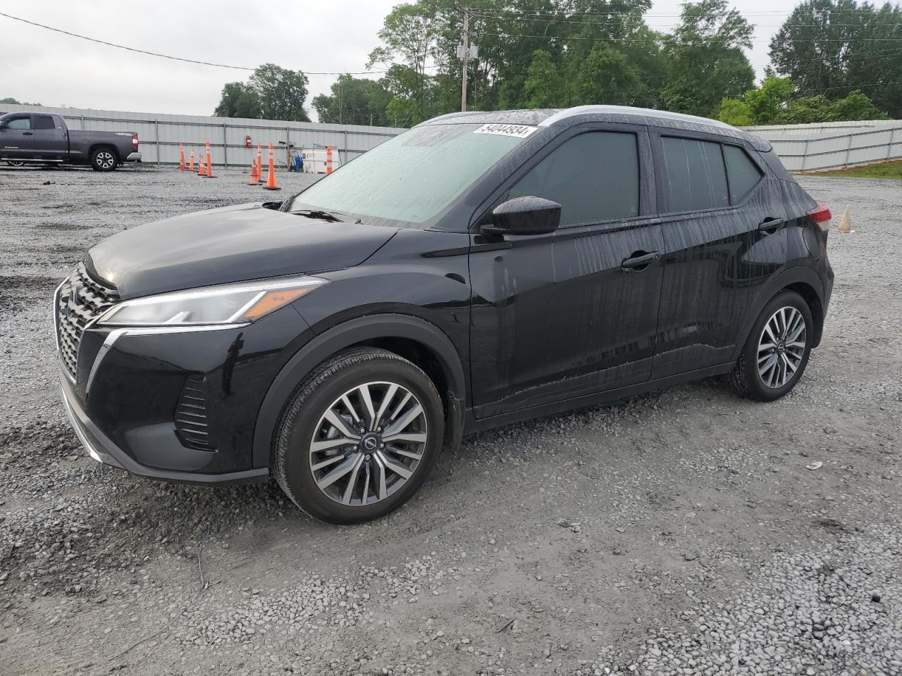 NISSAN KICKS 2023