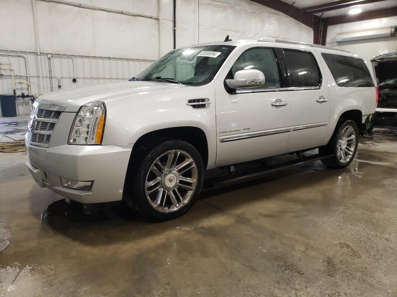 CADILLAC ESCALADE 2014
