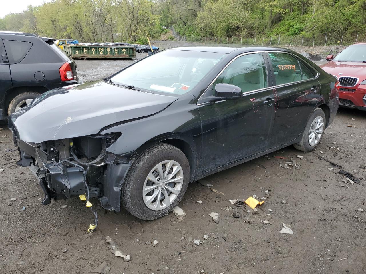 TOYOTA CAMRY LE 2016