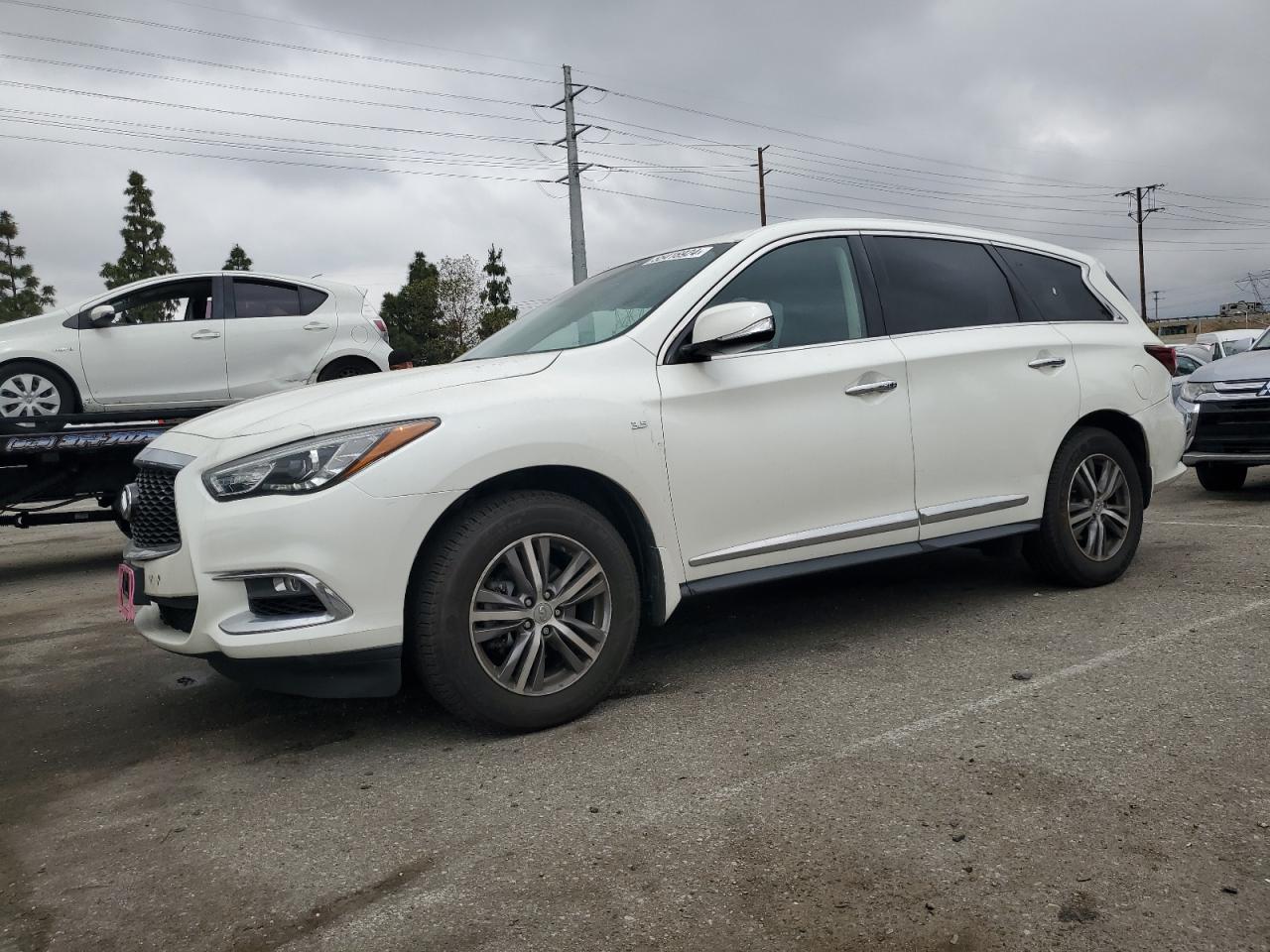 INFINITI QX60 2019