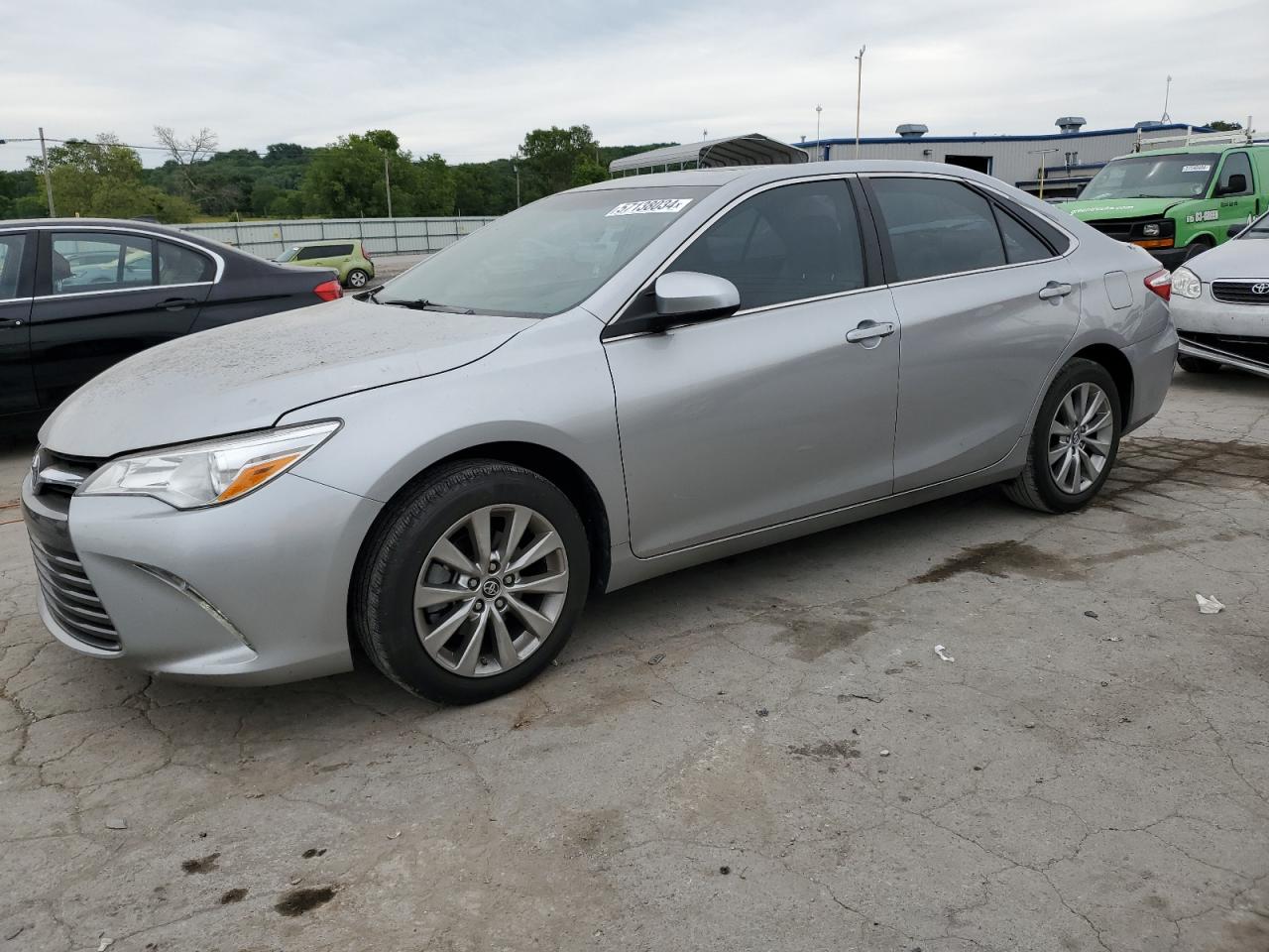 TOYOTA CAMRY LE 2015