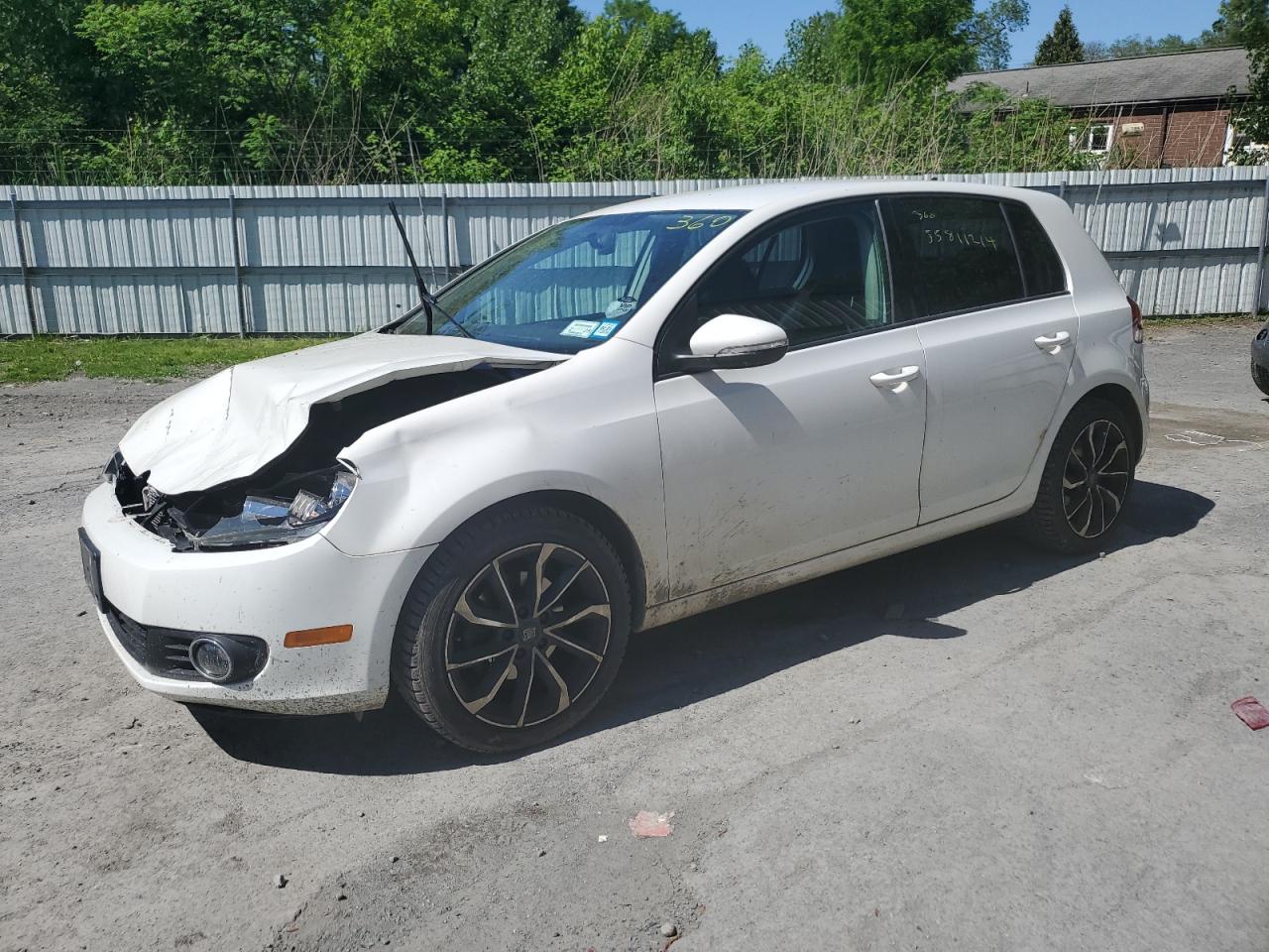 VOLKSWAGEN GOLF 2013
