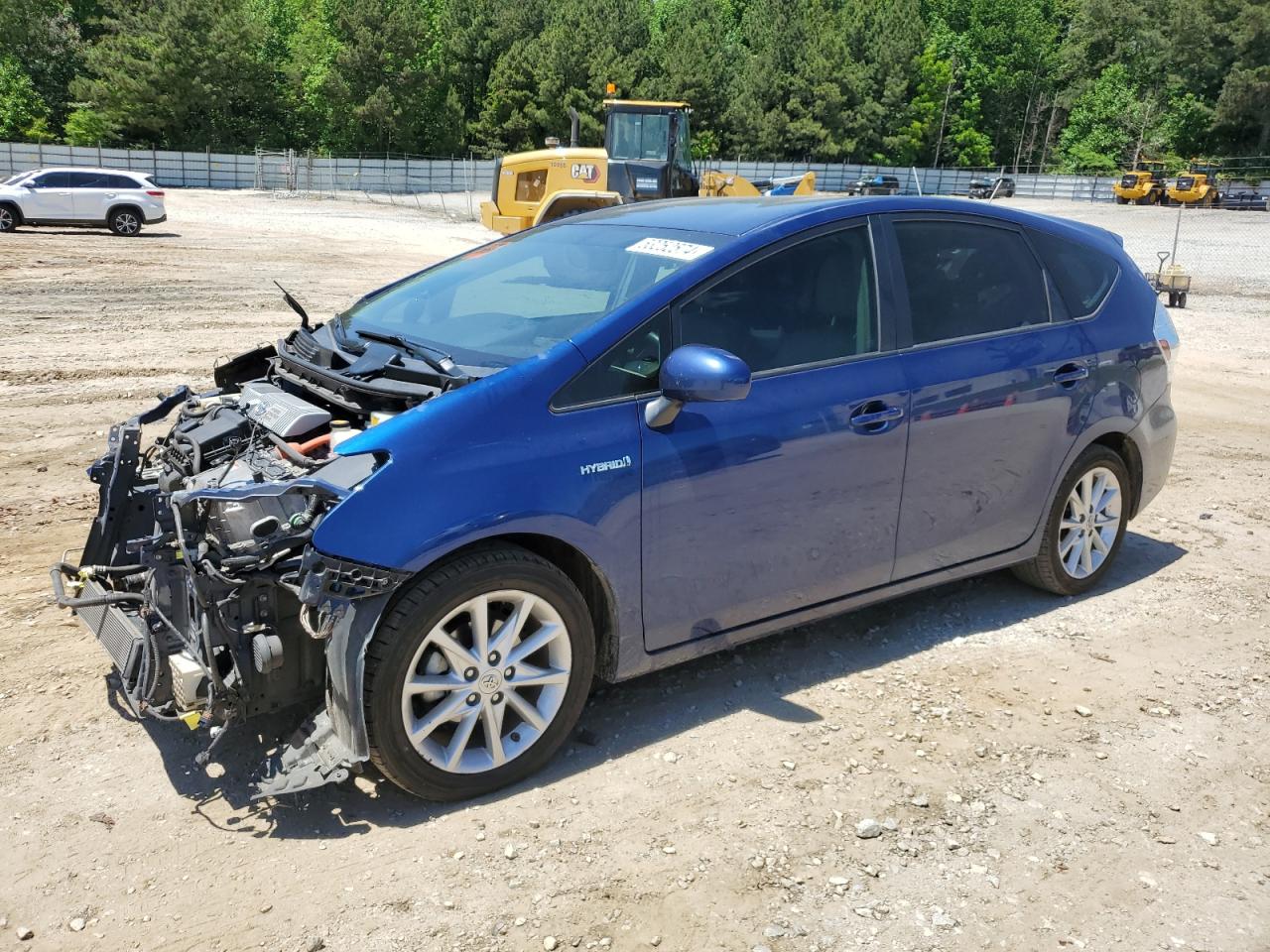 Toyota Prius v 2012
