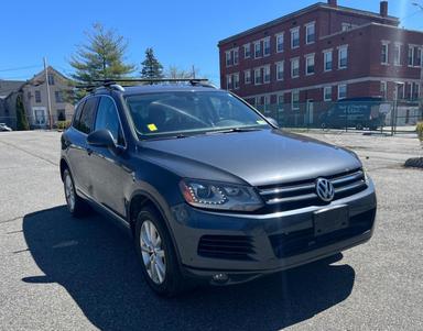 Volkswagen Touareg 2014