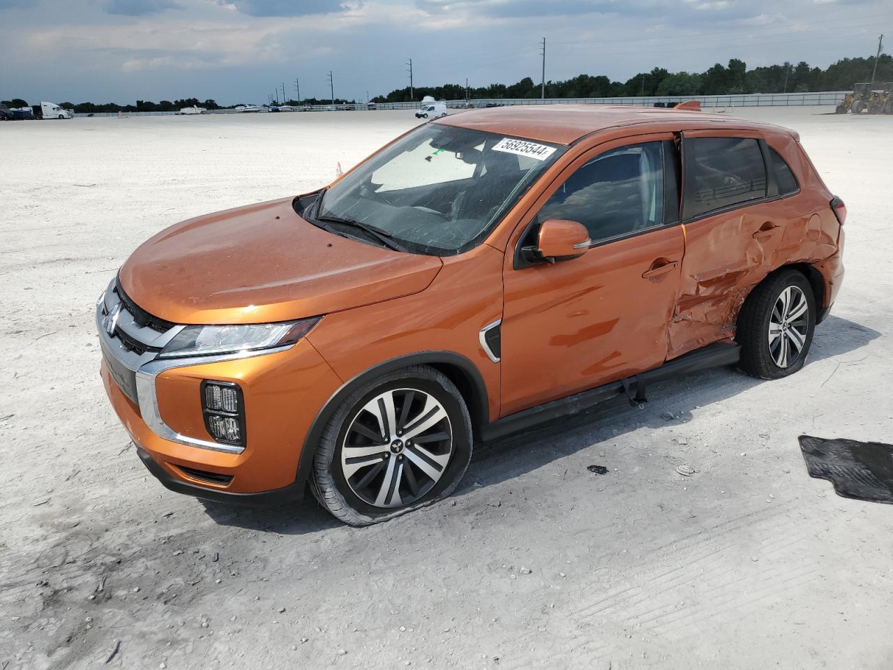 MITSUBISHI OUTLANDER 2020