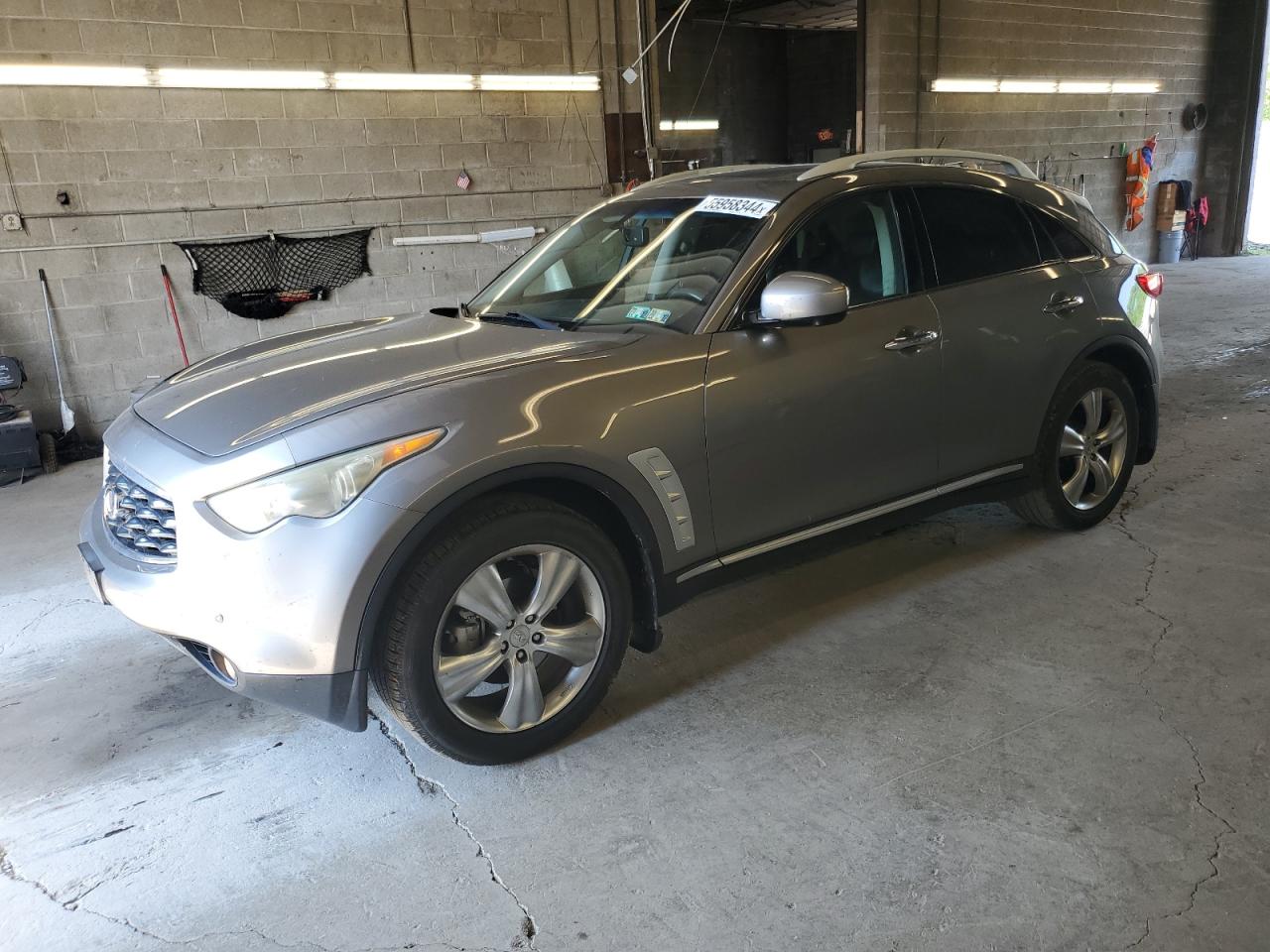 INFINITI FX35 2009
