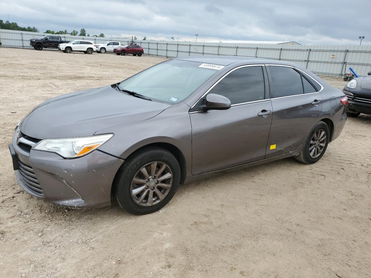 TOYOTA CAMRY 2015