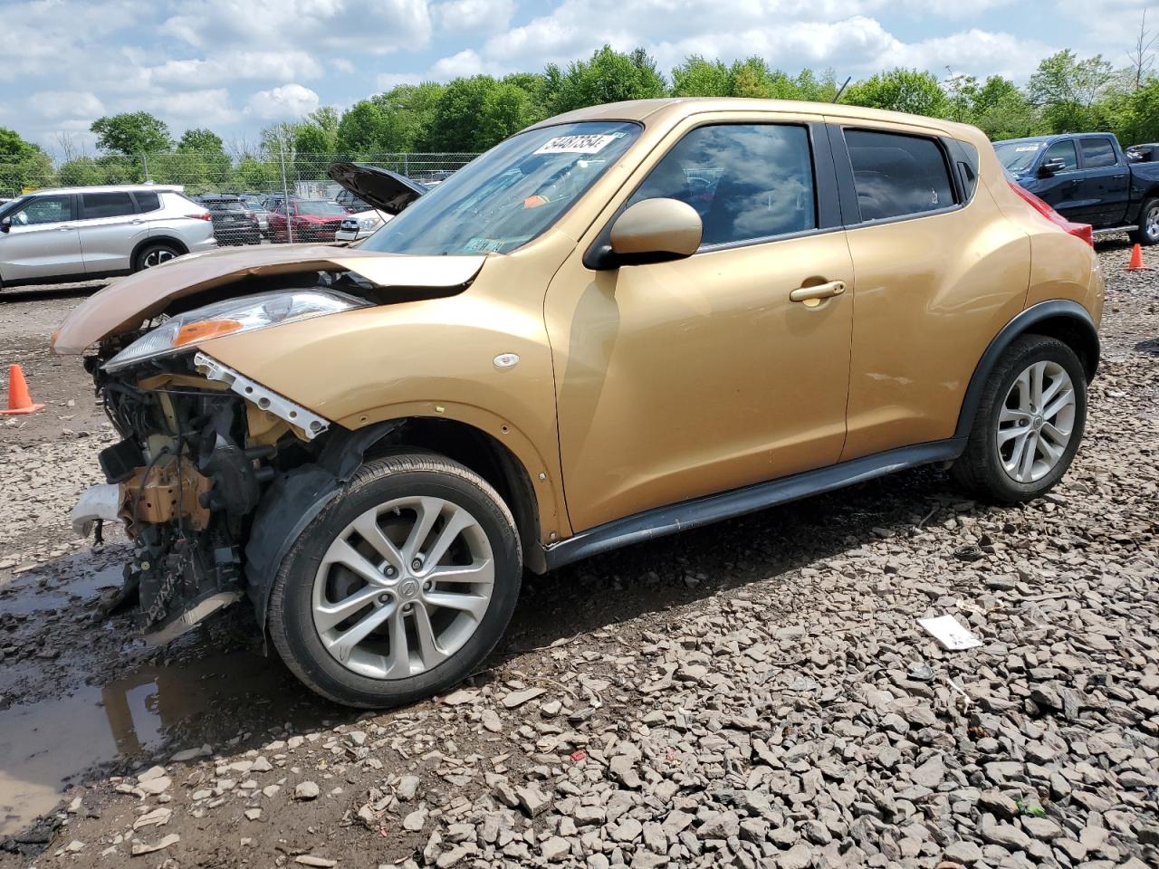 NISSAN JUKE 2013