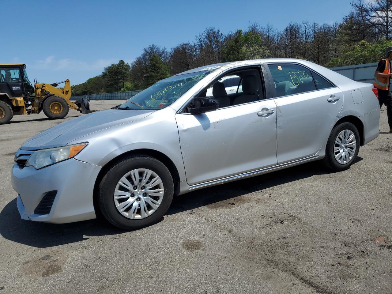 TOYOTA CAMRY 2013