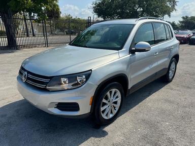 Volkswagen Tiguan 2015
