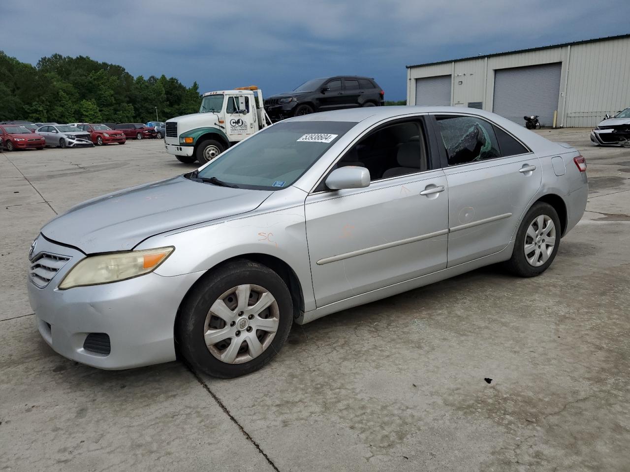 TOYOTA CAMRY BASE 2010