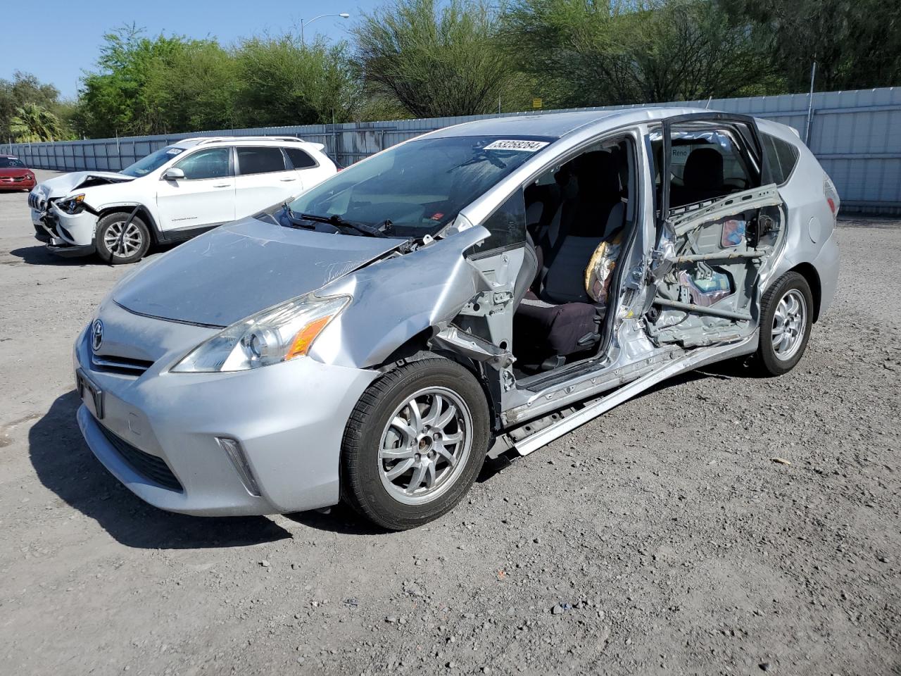 TOYOTA PRIUS V 2012