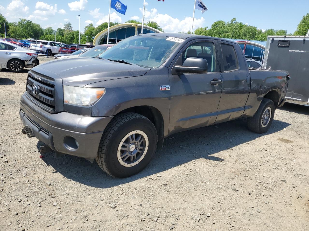 TOYOTA TUNDRA 2013