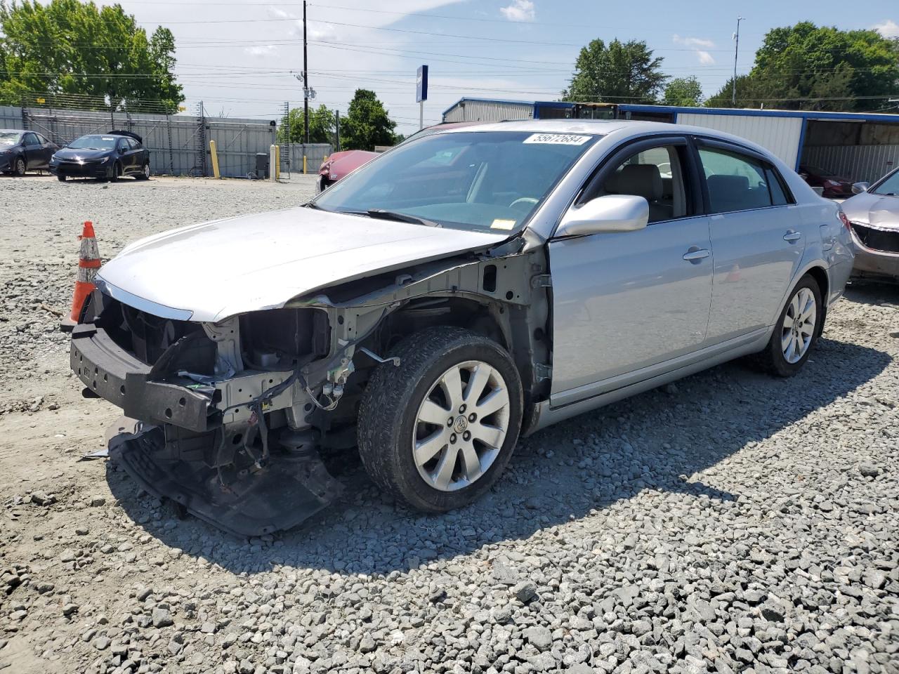 Toyota Avalon 2006
