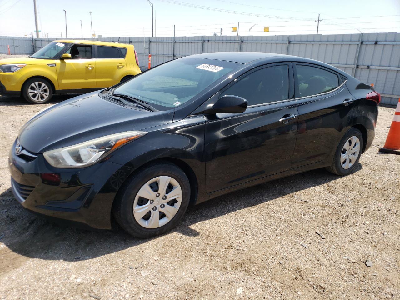 HYUNDAI ELANTRA 2016