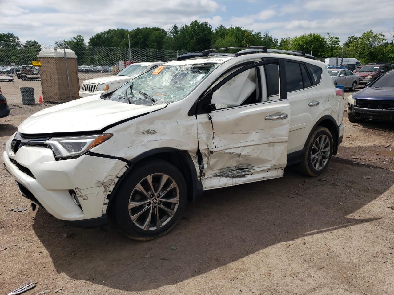 TOYOTA RAV4 2017