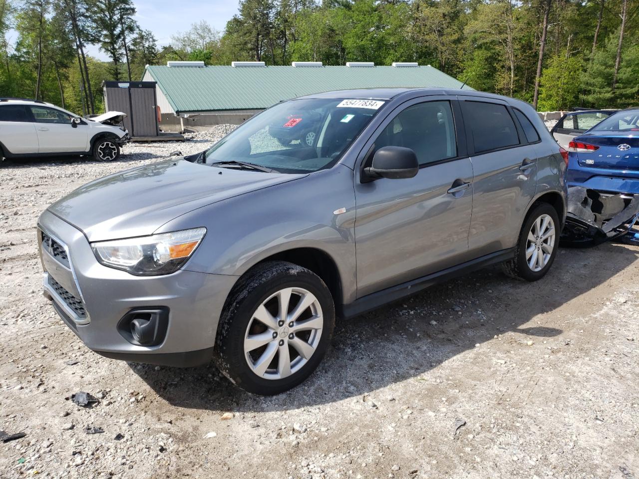 MITSUBISHI OUTLANDER 2015
